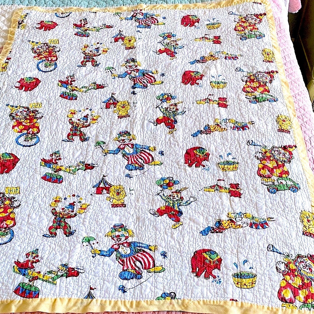 Vintage Yellow and Red Circus Theme Baby Quilt. Hand Made and in EUC. 47x35.